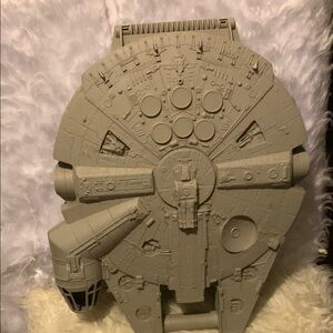 Star‎ Wars Gray Millennium Falcon Model